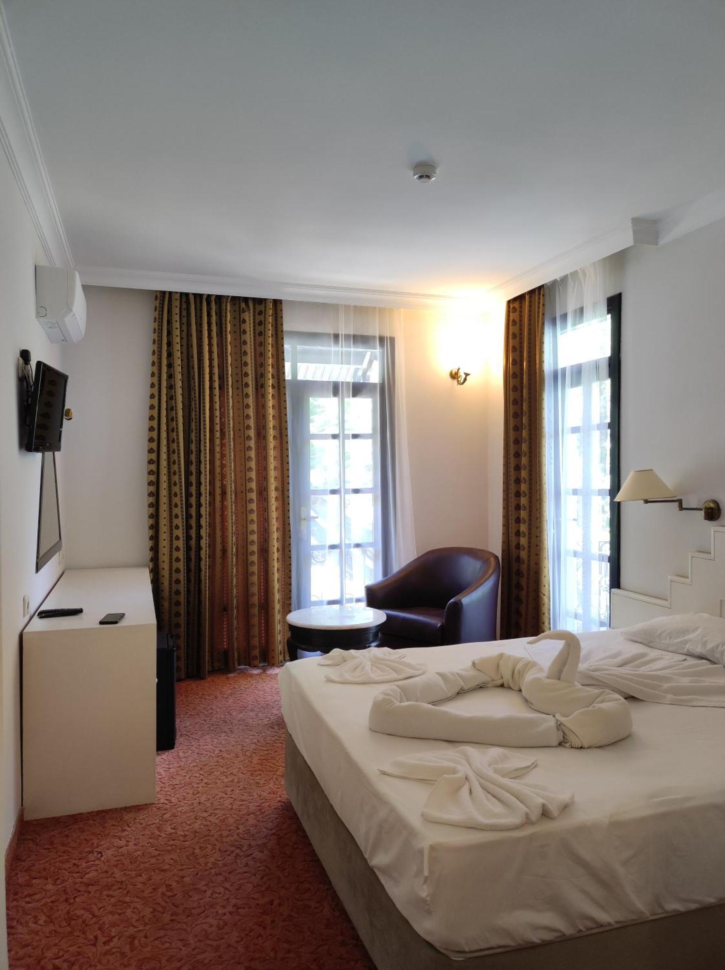 Green Valley Boutique Hotel & Spa Restourant アンタルヤ エクステリア 写真